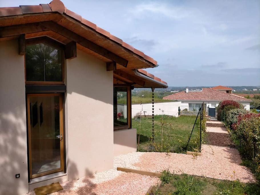Studio Ambiance Verdoyante Et Vue Sur La Vallee Auzeville-Tolosane Exterior photo